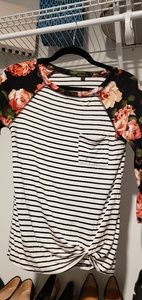 stripe and floral twist knot t shirt size s